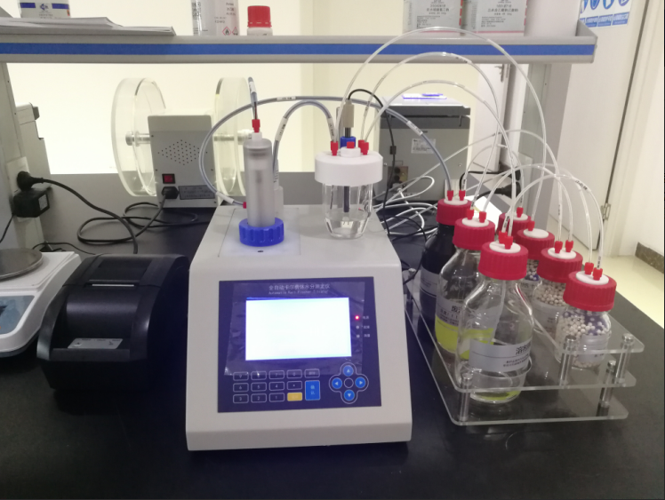 上海鼎雅藥物購買S-300全自動(dòng)卡爾費(fèi)休水分測(cè)定儀用于藥物研發(fā)